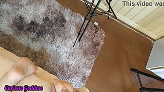 Curious Goddess - I Couldn't Hold Back and Masturbated the Masseur