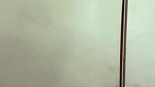 Comi a Namorado do Meu Amigo Enquanto Ele Não Chegava 😈