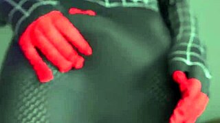 Miles Morales Homem Aranha Cosplay Jerking Off And Cumming A Lot - Thick Cum