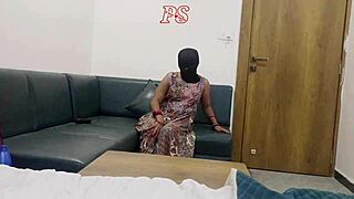 I share my desi bhabhi solo video in full hd with clear hindi audio