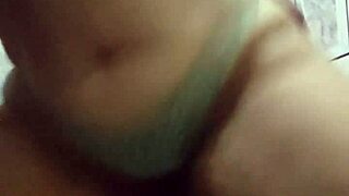 Lettyabbw Dan�ando No Banheiro