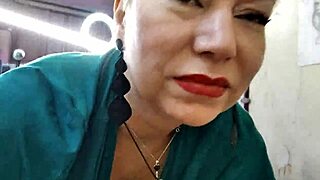 Hey, check out my mature cocksucker Aimee 😘