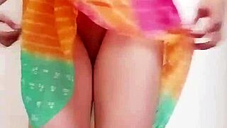 Desi hijra performs naked dance as hot indian shemale randi girl