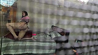 stepsis caught me peeking 😏