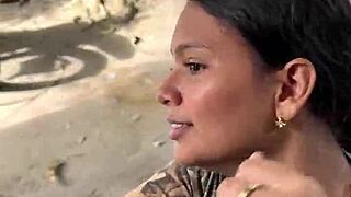 Mi Vecina Campesina Viene Por Unos Limones Y Le Doy Leche