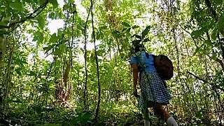 Pinay Teen Fucked by Guard in Jungle!