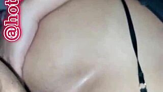 Playing with Married Woman's Ass in Anal Creampie