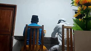 camera catches fucking the restaurant whore in her skirt, so hot 😏