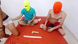 The best kinky threesome youll ever see