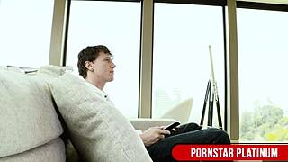 Hung stud rion king wrecks all of jayna woodss pink holes