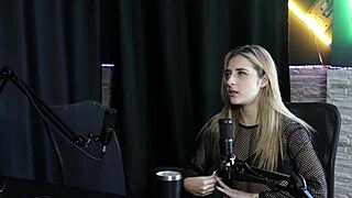 Yasmin Pariz Fails Blowjob On Sheer Red