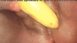 desi bhabhi went to the bathroom and got fucked on the pretext of taking a bath 😏