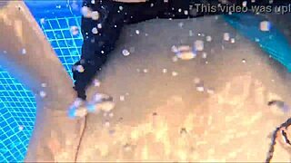 caught stranger with huge ass in pool and fucked her pussy hard 😈