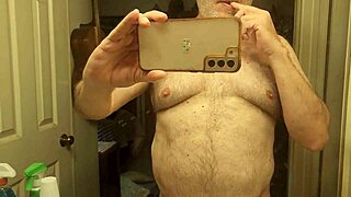 Stuffguy jerks off longer with catheter in homemade solo session