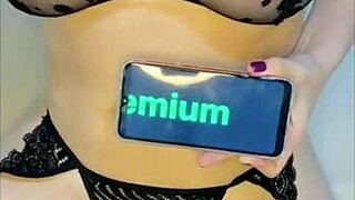 Ele faz aniversário mas quem geme sou eu e ainda cavalguei como ele gosta vou deixar ela socar no meu cu com toda vontade loira - bunda grande - sexo anal - peituda - doggystyle - amador real