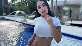 Fucking Beautiful Young Colombian Michell Bunny After Pool