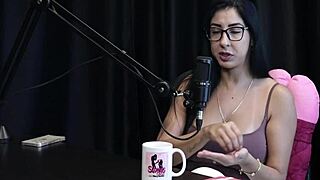 Ir na casa de swing era um momento de lazer transou no meio do mar e sobre o maximo garcia - renatinha melo watch on sheer red