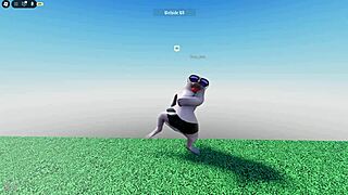 hey dude that horny thick latina polidances while fingering her wet pussy to moans