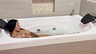 parents gone, i seduce busty milf stepsis for tub fuck till she squirts!