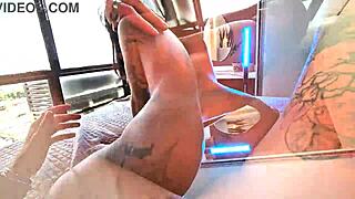 safadinha rides reverse cowgirl flashing her huge latina ass close-up perfect view