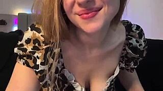 fresh from shower she fingers her tight shaved pussy to wet orgasm