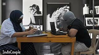 Cam catches real orgasm during steamy home office break