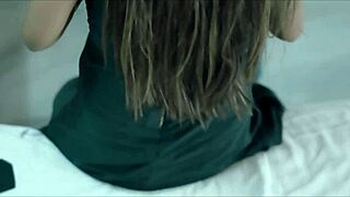 苏迪帕毛屄被后入中出猛捅惨叫印地语