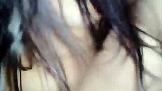 A Brazilian bride records her hot fucking session at home