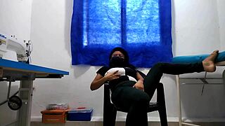 my girl's rich cousin came over in lingerie got super kinky