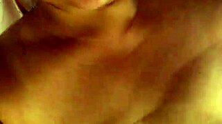 Tipper obsessed with my wife, pleasing me without a clue.