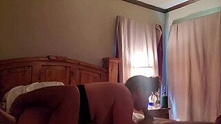 Hey, wanna see me eating pussy like a pro?