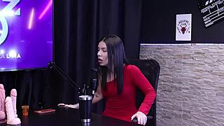 Ela Checks Ass After Blackout With Colombian, Pussy In Girl's Face, About Staying With Trans - Dieny Gaucha