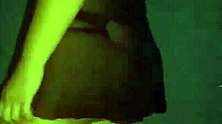 sexy mature latina sucks big cock deep